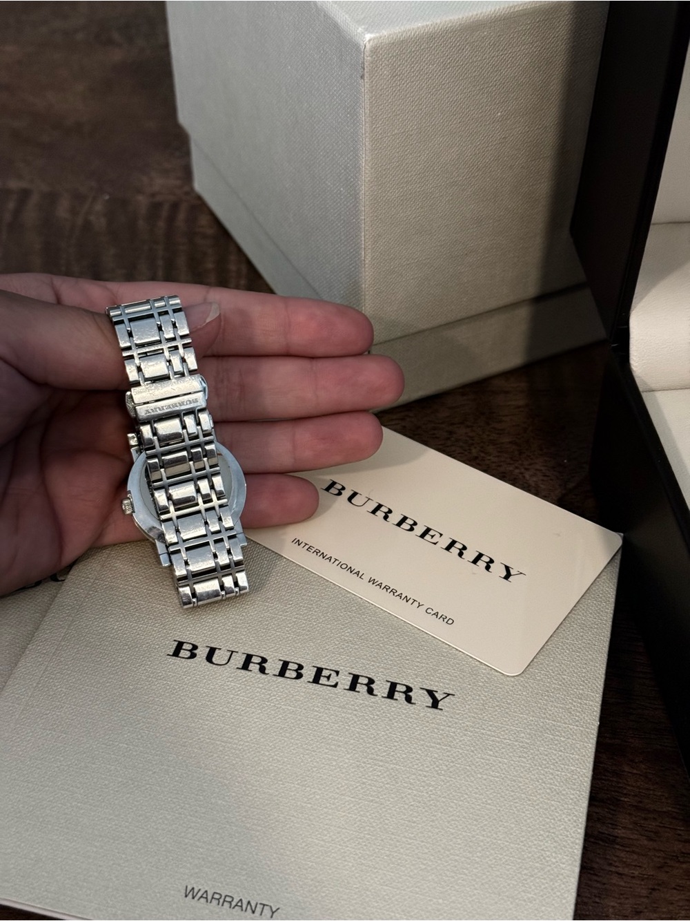 Burberry Black and White Watch Box Set - Picture 5 of 5